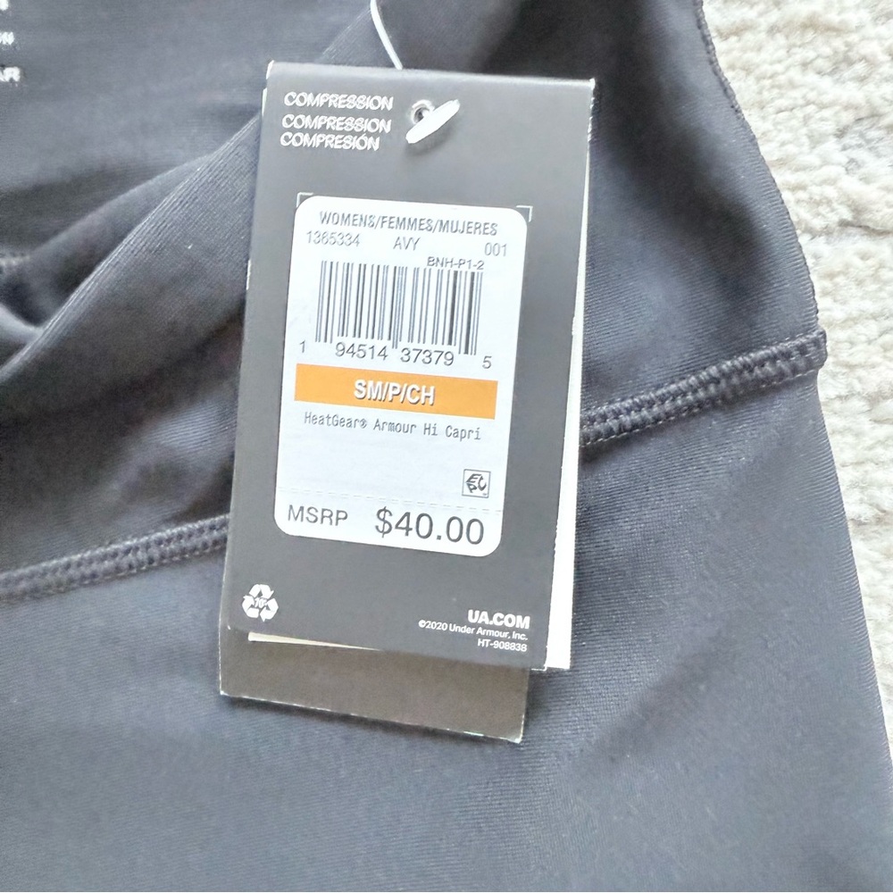NWT- Under Armour Heatgear Women’s High Rise Capri Compression Leggings Sz Small - Picture 7 of 9